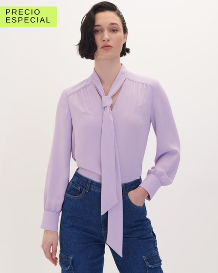 Blusa Lila Escote V Con Corbatín