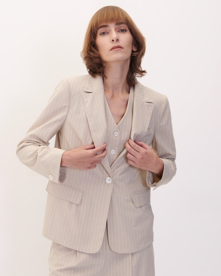 Blazer Beige De Lino A Rayas