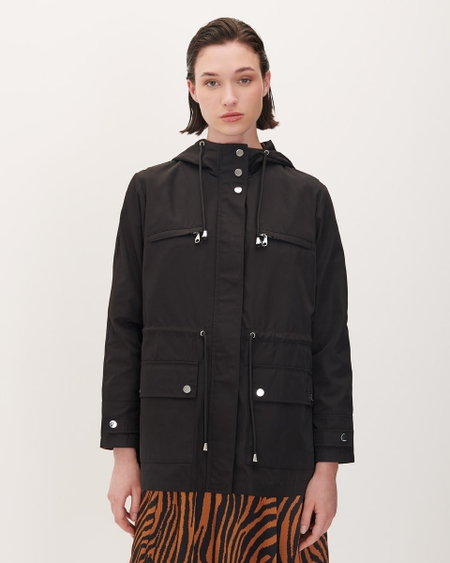 Parka Con Capucha Y Jaretas Negro